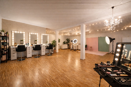 Einrichtungsbeispiel Studio - Geräumiges Studio in bester Lage in Singen Industriegebiet