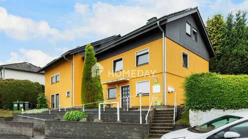 Außenansicht 1 - Familienfreundliches EFH vielfältig nutzbar, mit ca. 130 m² Wohnfläche und ca. 200 m² Nutzfläche