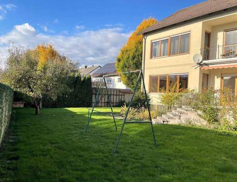 Gartenansicht - 1 Zimmer Mehrfamilienhaus, Wohnhaus zum Kaufen in Straubing