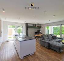 LEBENSSTIL FÜR STILBEWUSSTE! Exklusive 4,5-Zi.-Wohnung mit Terrasse, Garten, Carport, PKW-Stellplatz - Lorch Waldhausen