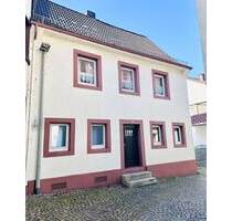 Landstuhl - Einfamilienhaus in zentraler Lage