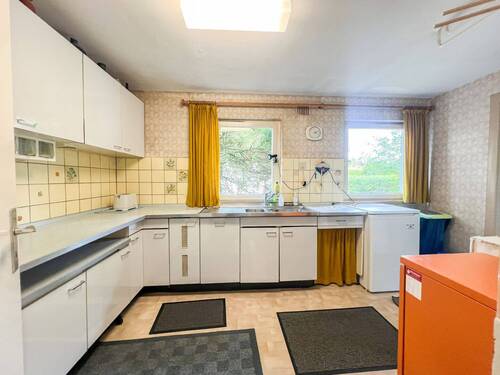 Küche - 6 Zimmer Doppelhaushälfte in Wedel