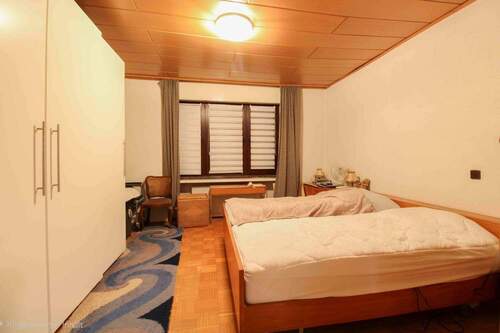 9. Schlafzimmer EG - 