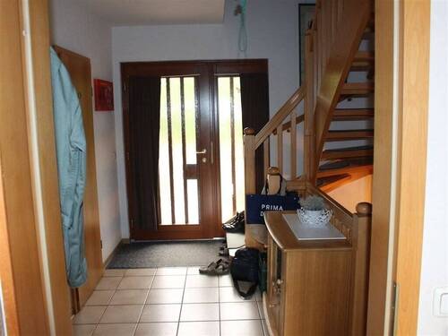 Diele/ Flur - Einfamilienhaus mit 112,50 m&sup2; in Leipzig zum Kaufen