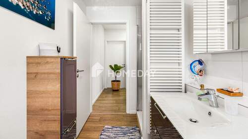 1. OG Badezimmer 2 - 