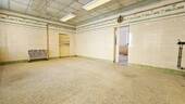 Gewerbe Erdgeschoss rechts - 