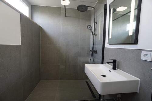 Zustand nach Renovierung(leer) - 