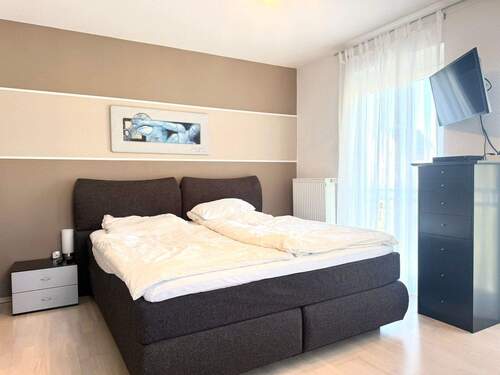 Schlafzimmer - Doppelhaushälfte mit 154,80 m&sup2; in München zum Kaufen