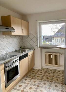 Küche - 2 Zimmer Mehrfamilienhaus, Wohnhaus in Hilzingen