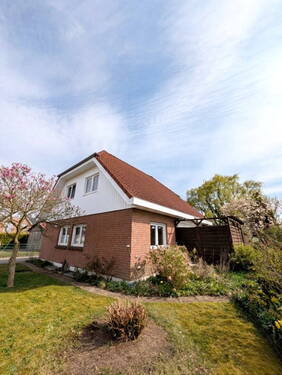 Bild 1 - Freistehendes Einfamilienhaus auf 800 m² Naturgrundstück in Apensen