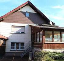 Frohburg- Elbisbach: Großzügiges EFH, 2 Garagen, mehrere Nebengebäude auf 1.644 m²!