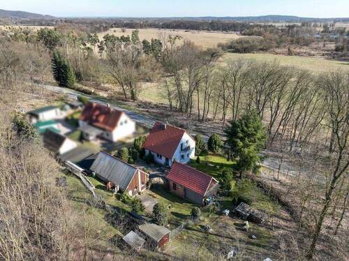 Vogelperspektive - 6 Zimmer Einfamilienhaus zum Kaufen in Niederfinow