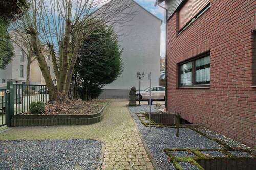 weitere Außenansichten - 