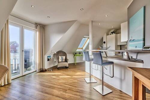 Bar-Tresen - 3 Zimmer Etagenwohnung in Sylt