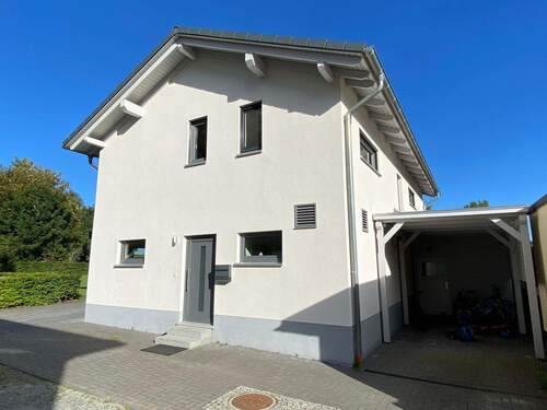 Hausansicht - 6 Zimmer Einfamilienhaus in Fischbach