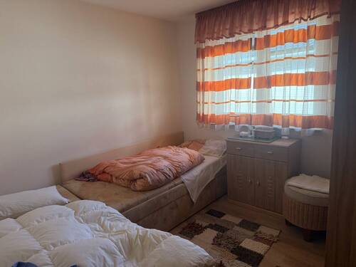 Schlafzimmer (Whg. rechts) - 