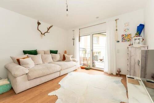 Wohnzimmer - 6 Zimmer Doppelhaushälfte zur Miete in Odelzhausen