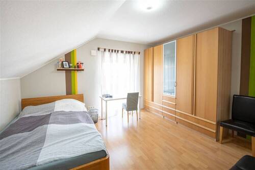 Schlafzimmer 3 / Haus 1 - 
