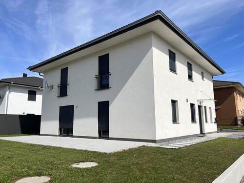 Bild 2 - 6 Zimmer Einfamilienhaus zum Kaufen in Hengersberg