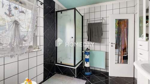 1. OG Badezimmer 2 - 