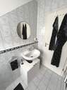Gäste-WC mit Dusche - 