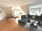 Wohnen/Essen - 3 Zimmer Etagenwohnung in Feucht