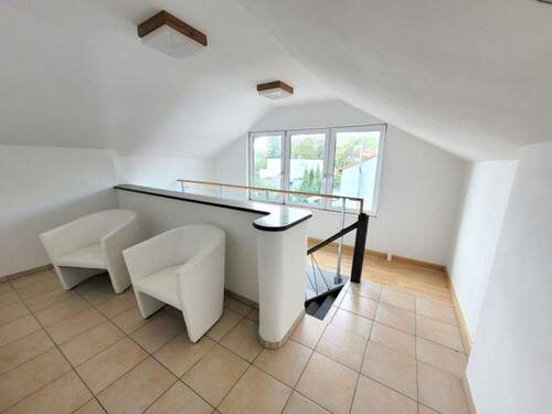 Wohnung - DG (Vermietet) - 