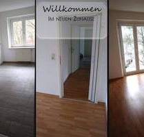 Einziehen und wohlfühlen! Hübsche Zwei-Zimmer-Wohnung mit Balkon - Plauen Ostvorstadt