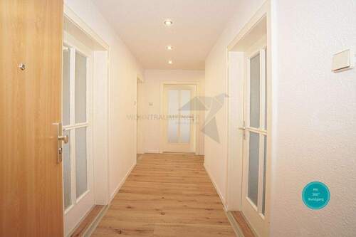 Wohnung mit 360° Rundgang - Nachmieter gesucht! WG-geeignete 3-Raum-Whg. mit EBK, Tageslichtbad und Balkon in direkter Uni-Nähe