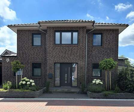 AMR Referenz - 5 Zimmer Einfamilienhaus in Apen / Augustfehn