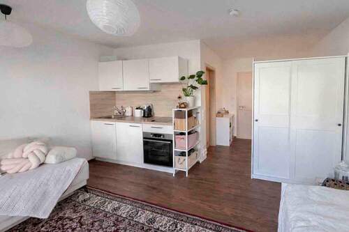 Wohnzimmer - 1 Zimmer Einfamilienhaus zum Kaufen in Ingolstadt