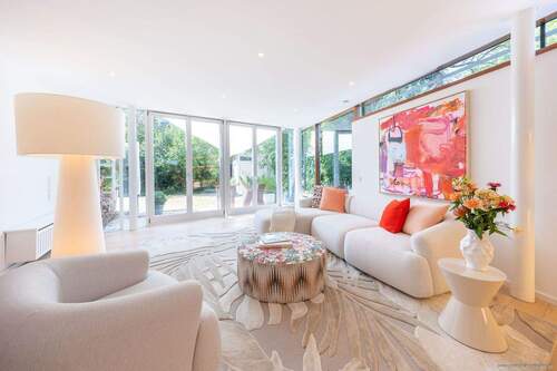 Wohnbereich - Einfamilienhaus mit 344,00 m&sup2; in München zum Kaufen