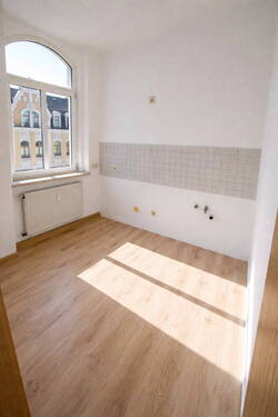 Bild 3 - 2 Zimmer Etagenwohnung in Plauen