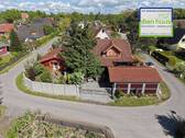 Massives Einfamilienblockhaus mit Ferienhaus in ländlicher Lage - Massives Architekten Wohn-Blockhaus mit Ferienhaus in ländlicher Lage
