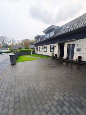 außen - TOP Zweifamilienhaus in ruhiger Seitenstraße in Gladbeck Zweckel.