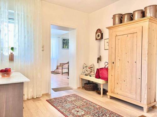 EG Wohnungseingang + Flur - 