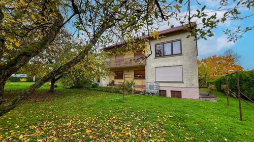 Außenansicht - 8 Zimmer Einfamilienhaus zum Kaufen in Blaufelden
