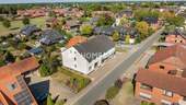 Außenansicht Drohne 4 - 1 Zimmer Mehrfamilienhaus, Wohnhaus in Diepenau