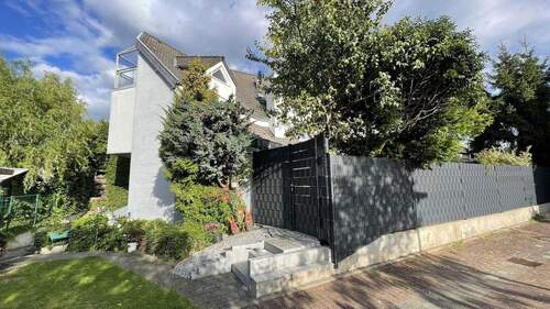 Bild 2 - 8 Zimmer Reihenendhaus zum Kaufen in Rheinberg