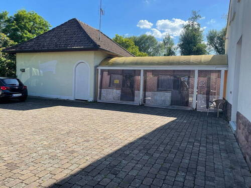 Steakhaus mit Überdachung - 