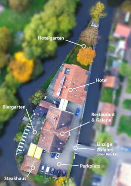 Luftbild Insel mit 3 Gebäuden - 2 Zimmer Mehrfamilienhaus, Wohnhaus in Kenzingen