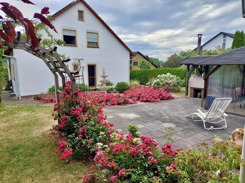 Außenansicht - 6 Zimmer Einfamilienhaus in Kreßberg