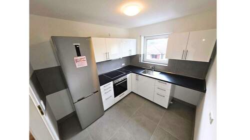 Küche - Waschmaschine optional - 3 Zimmer Etagenwohnung zum Kaufen in Offenbach