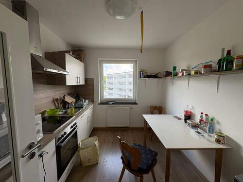 Küche beispielhaft - 1 Zimmer Mehrfamilienhaus, Wohnhaus in Wiesau