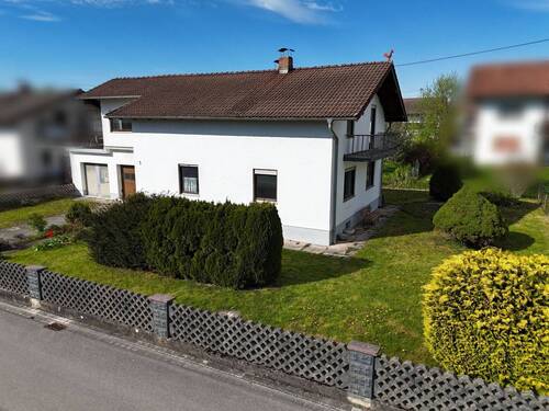 Aussenansicht - Sanierungsbedürftiges Haus in ruhiger Lage von Großkarolinenfeld