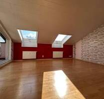 Lichtdurchflutete 3-Zimmer-Dachgeschosswohnung in Neckarsulm!