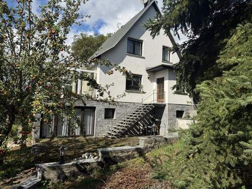 Vorderansicht - Einfamilienhaus in Großbocka mit großem Grundstück