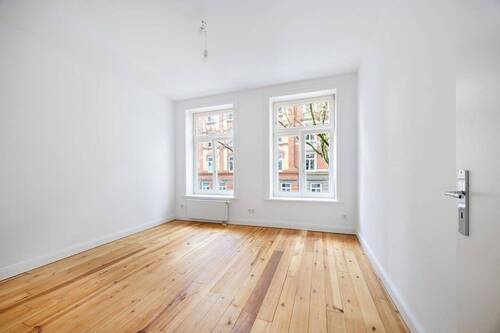 2 Zimmer rechts - 3 Zimmer Etagenwohnung in Hamburg