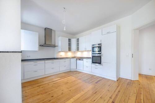 große Küche - Etagenwohnung mit 90,00 m&sup2; in Hamburg zum Kaufen