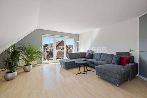 Wohnzimmer - 3 Zimmer Etagenwohnung zum Kaufen in Norderstedt
